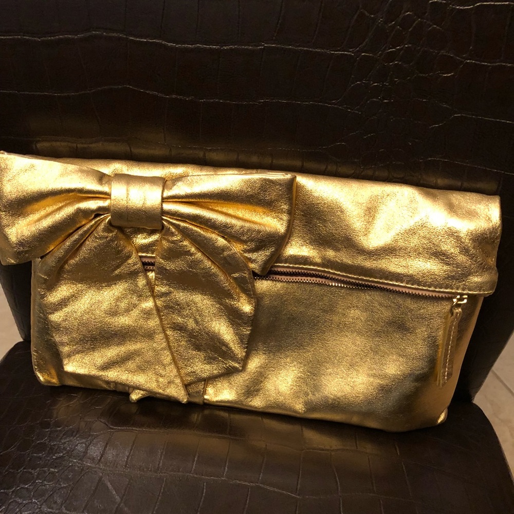 Stunning gold marciano evening clutch